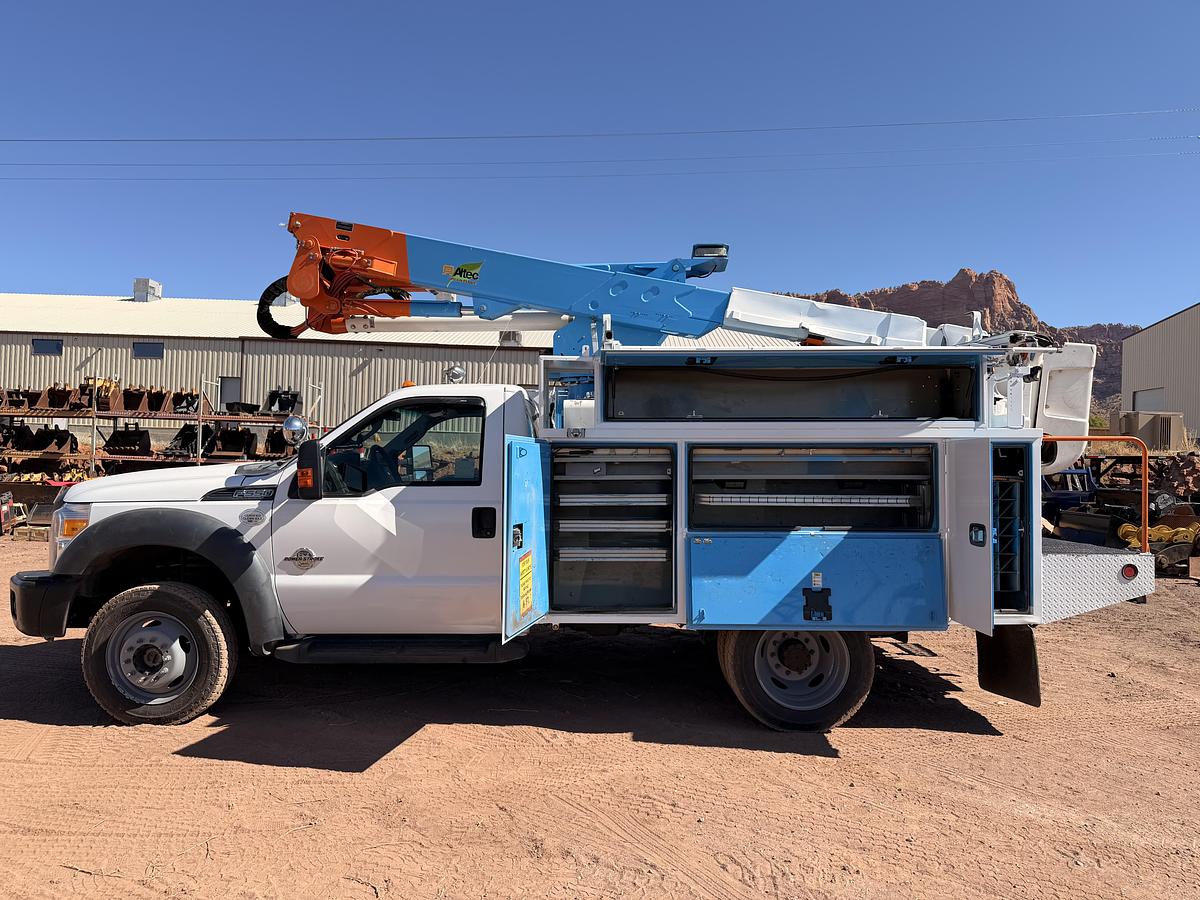 Used 2015 Ford F-550 Bucket Truck
