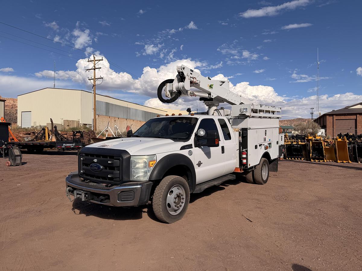 Used 2016 Ford F-550 Bucket Truck