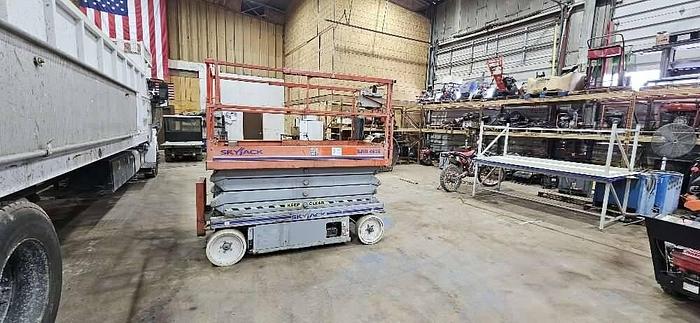 Used 2007 SkyJack 4626 Scissor Lift
