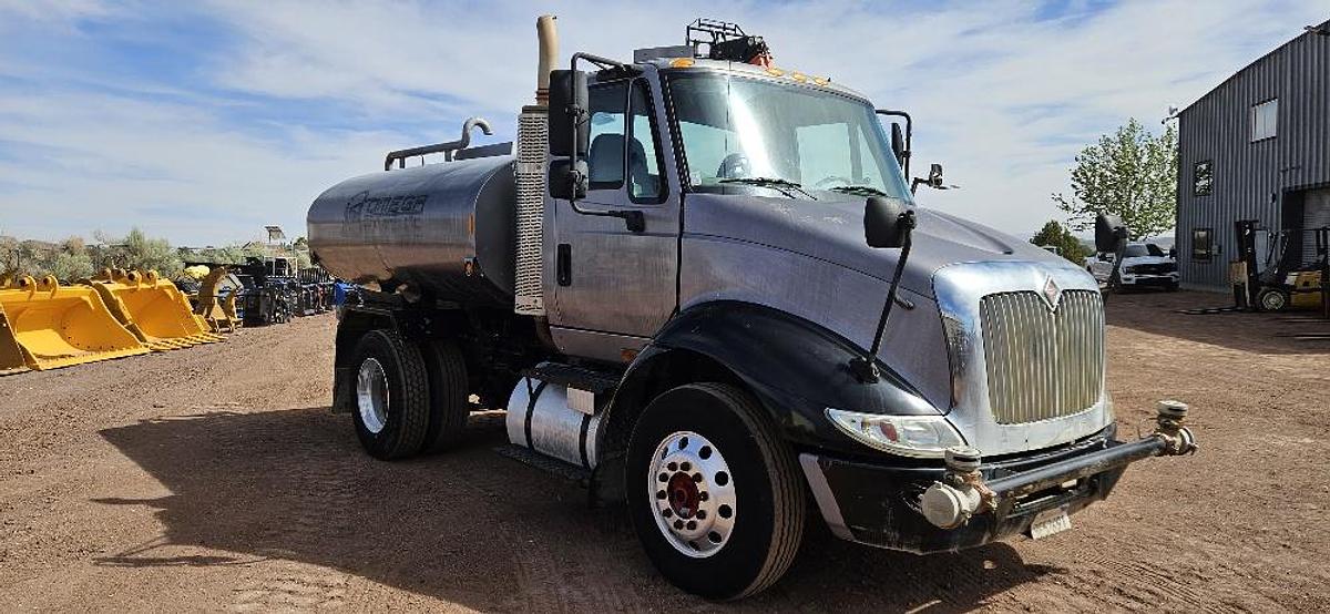 Used 2012 International Water Truck