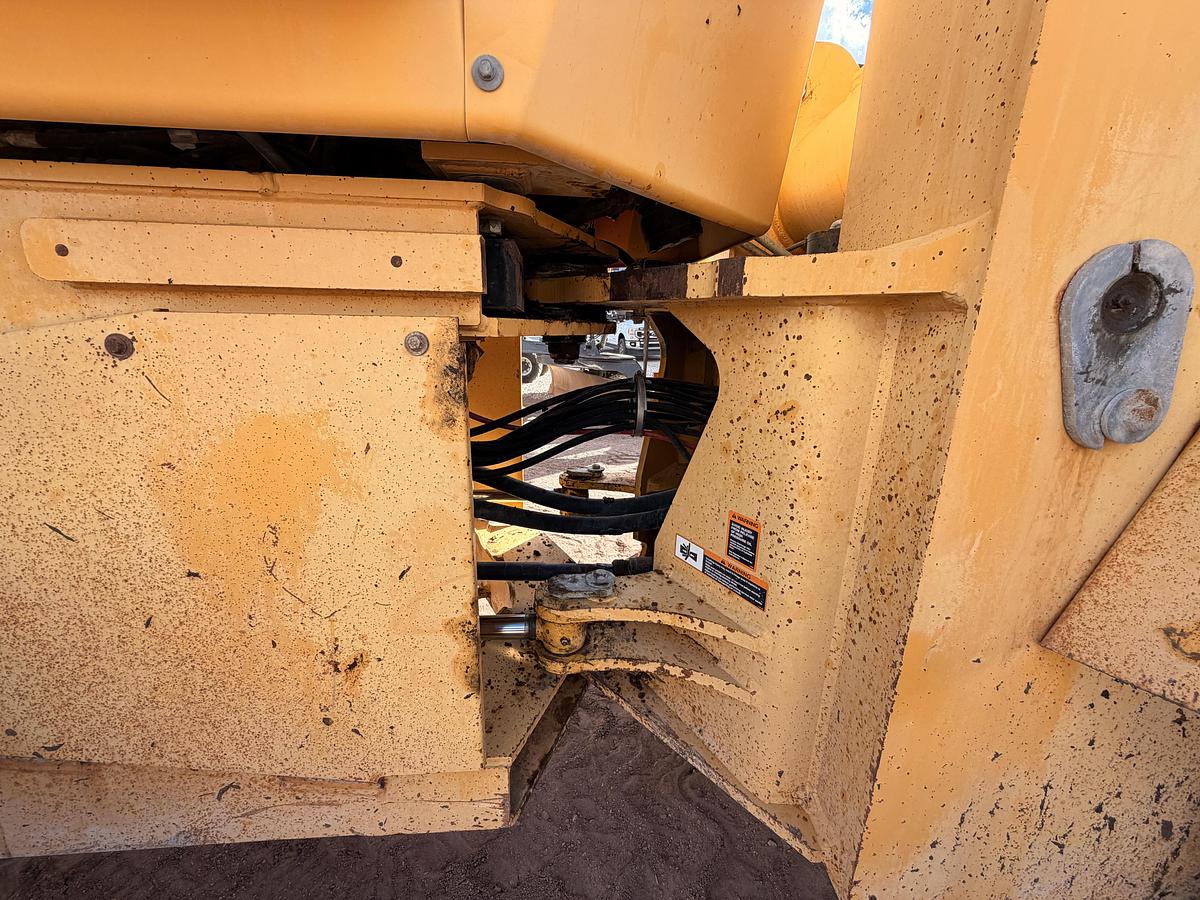 Used 1997 John Deere Loader