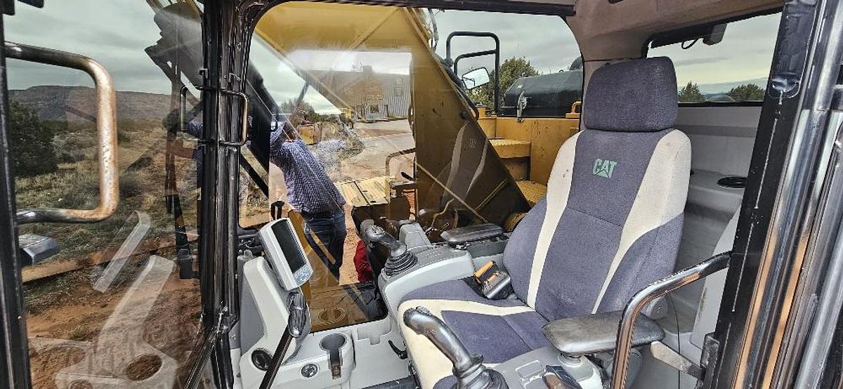 Used 2017 CAT 325F Excavator