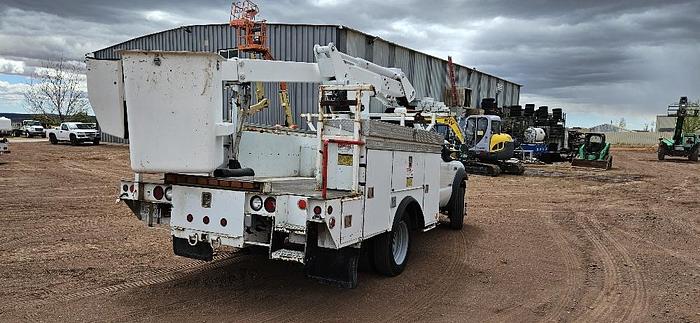 Used 2006 Ford Bucket Truck F550