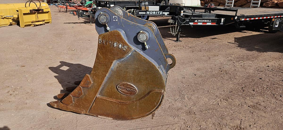 Used 30" Excavator Bucket