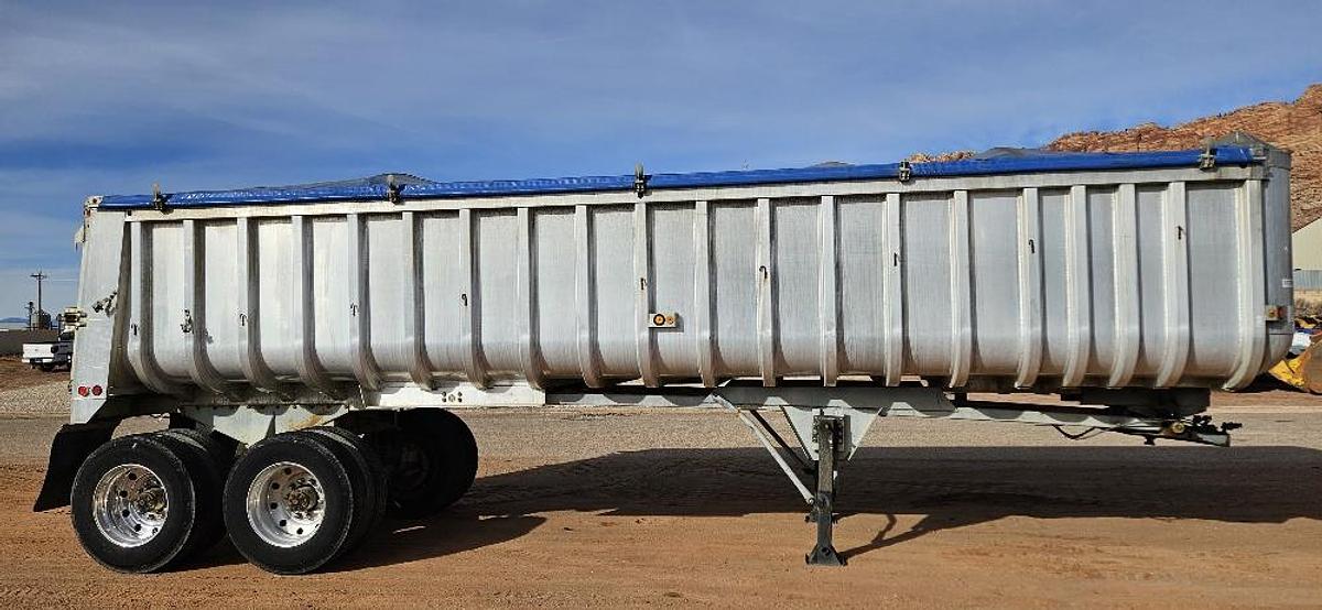Used 30' Dump Trailer