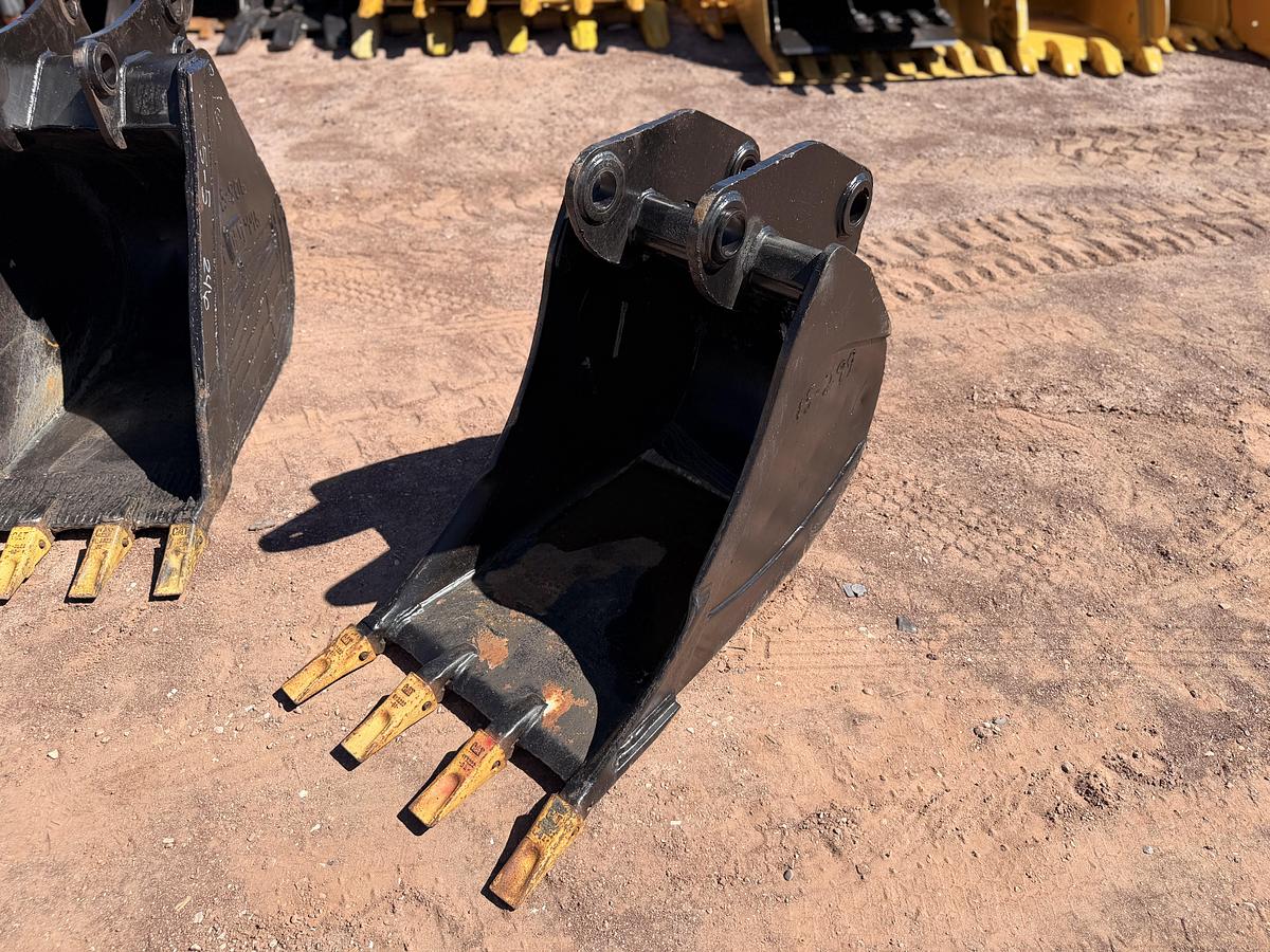 Used 24" Cat Excavator Bucket