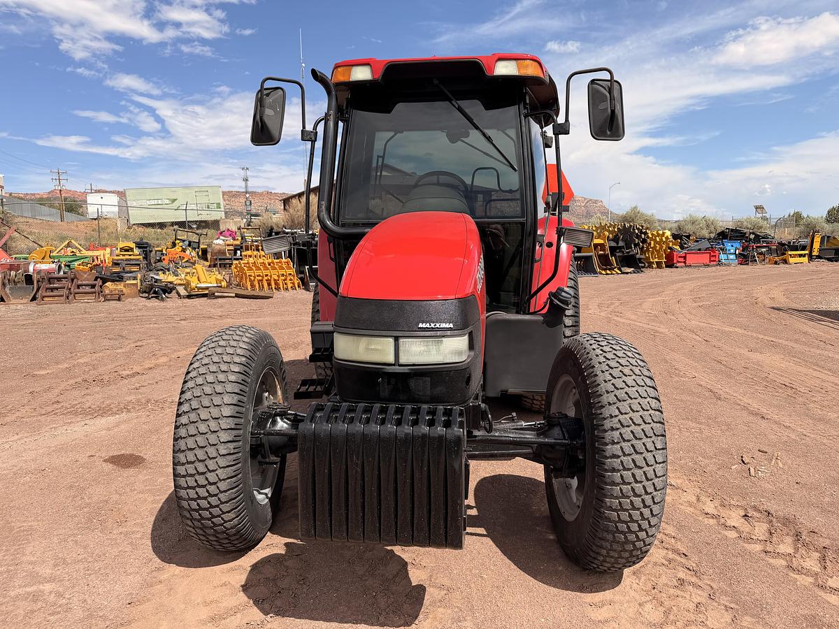 Used 2007 Case Utility Tractor