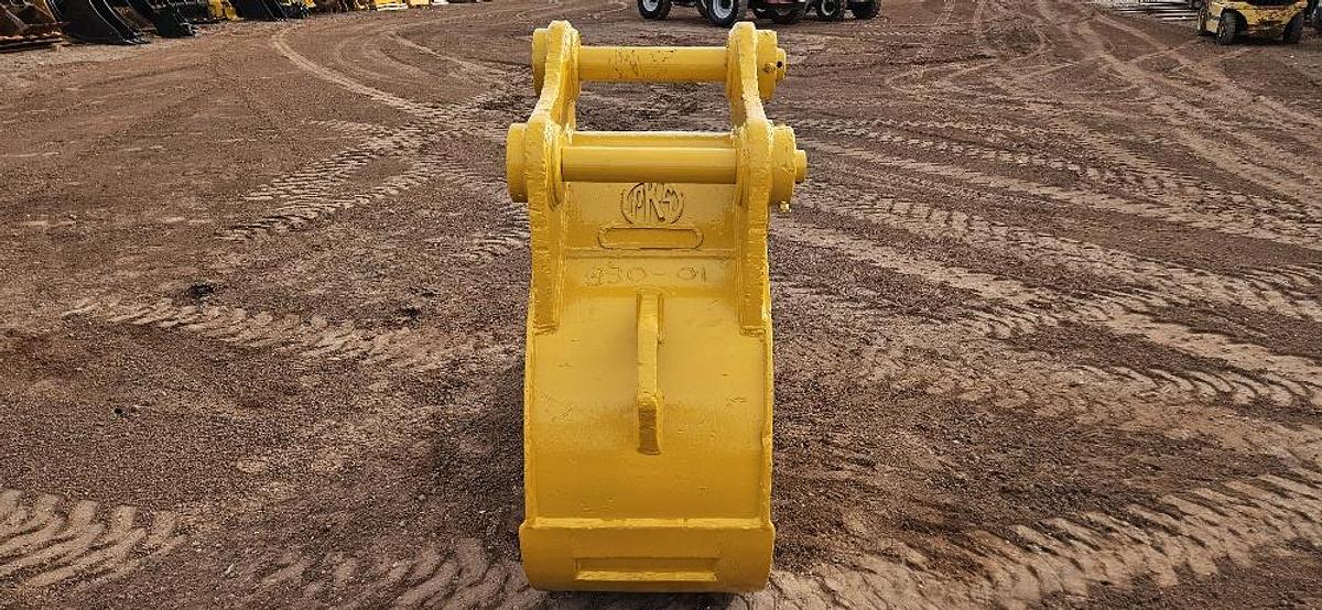 Used 27" Excavator Bucket