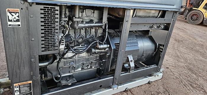 Used Lincoln 300D Classic Welder