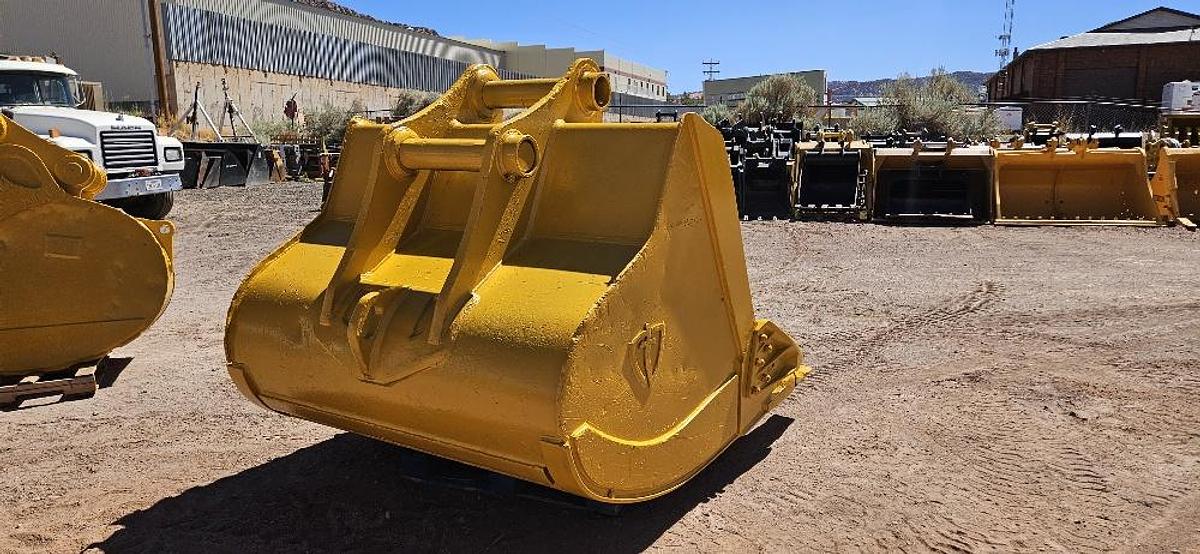 Used 76" Excavator Bucket