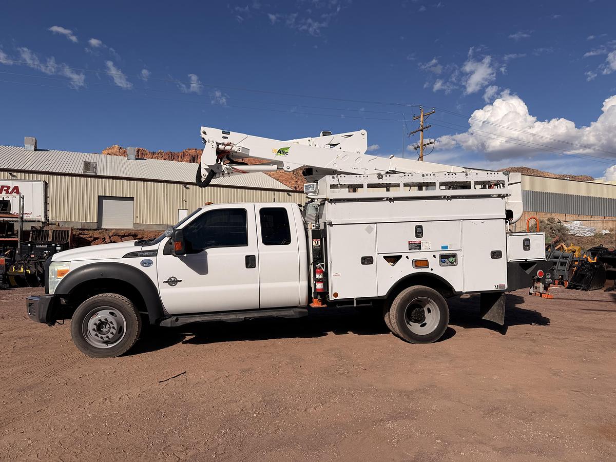 Used 2016 Ford F-550 Bucket Truck
