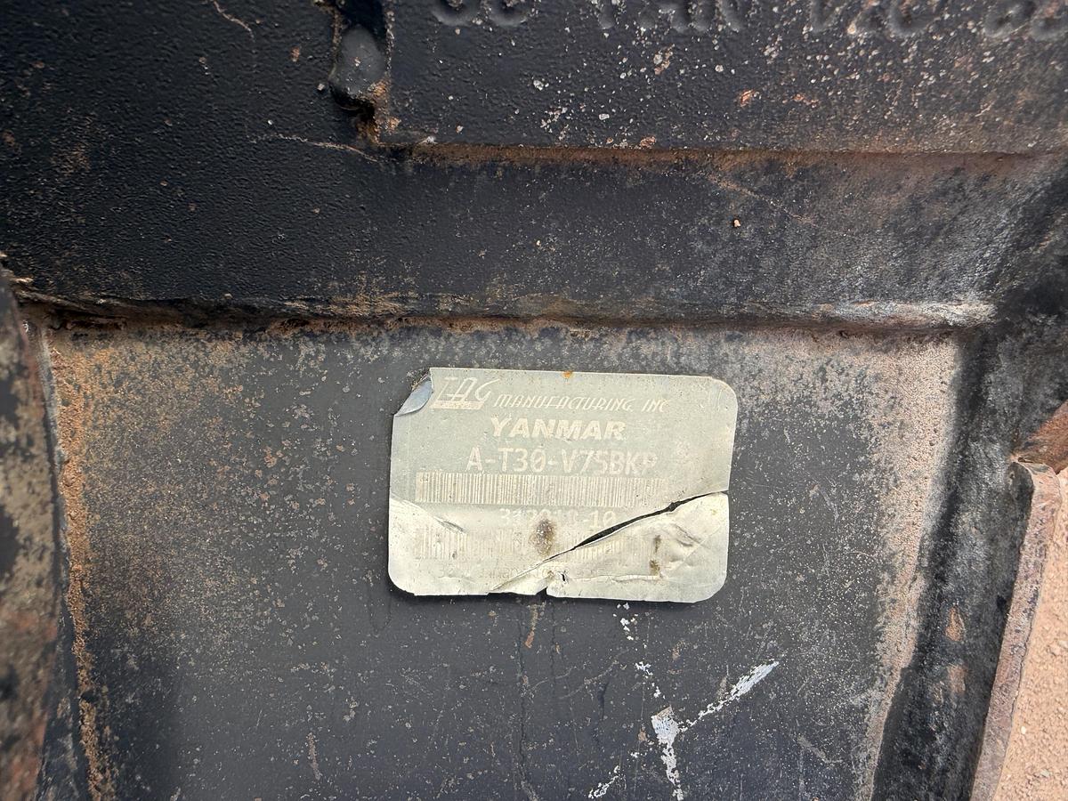 Used 30" Excavator Bucket