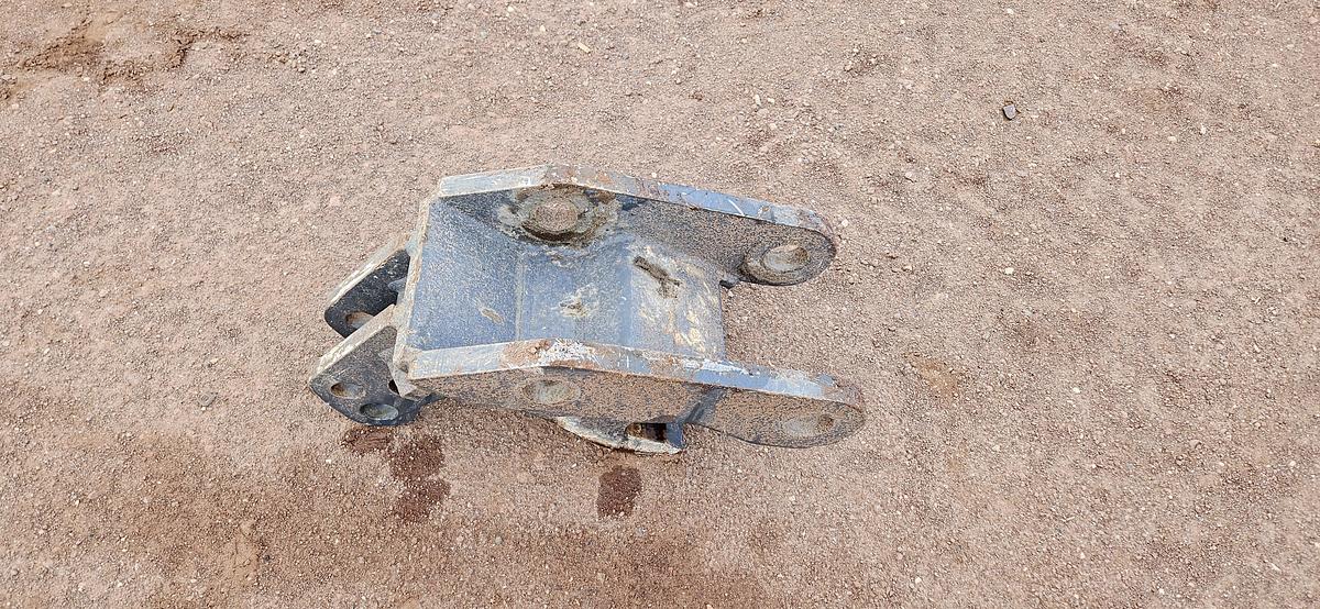 Used Universal Backhoe Coupler