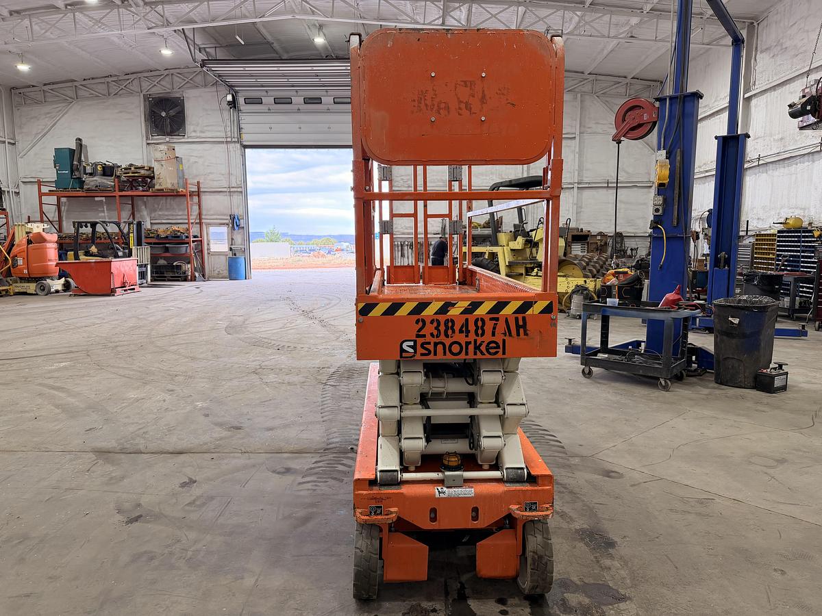 Used 2019 Snorkel S3226E Scissor Lift