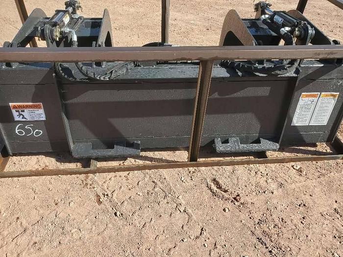 Used Others Wolverine Grapple Bucket :Misc. Skid Steer Attachment