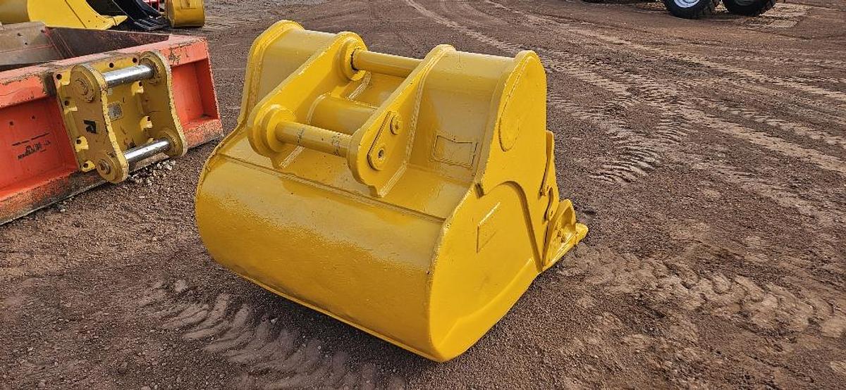 Used 48" Excvator Bucket