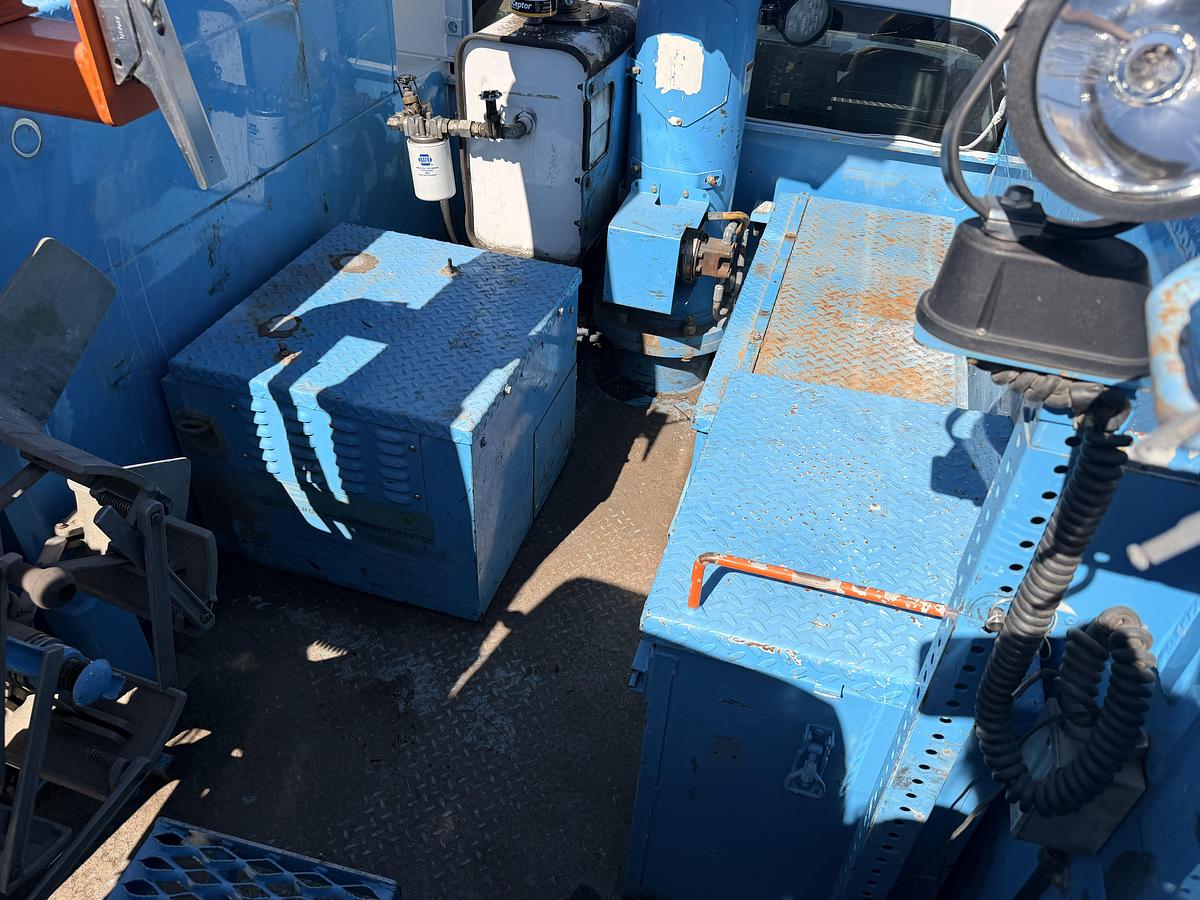 Used 2015 Ford F-550 Bucket Truck