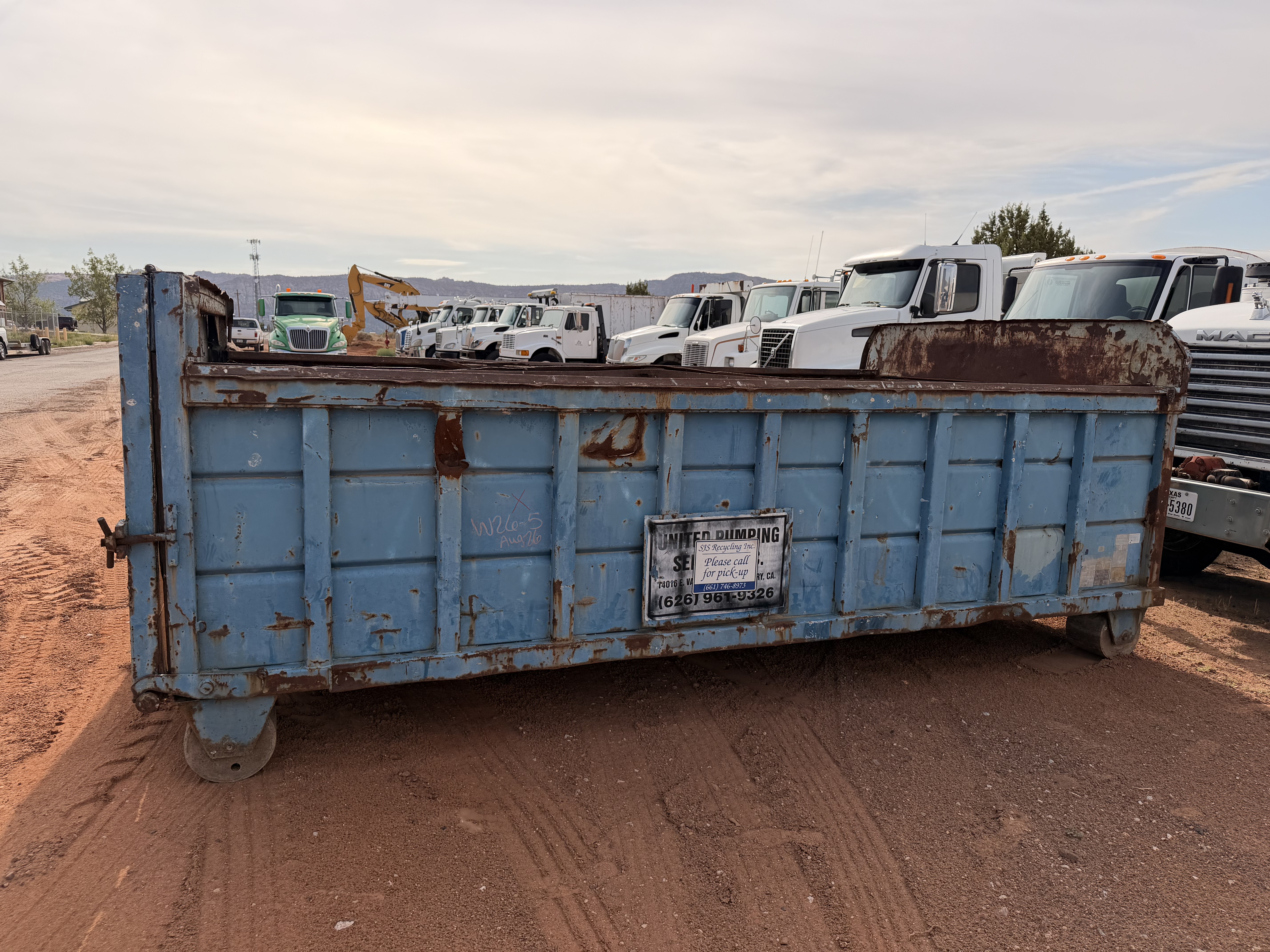 Used 14ft Roll-Off Dumpster