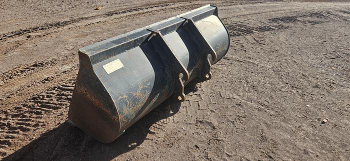 Used 81" JCB Telehandler Bucket