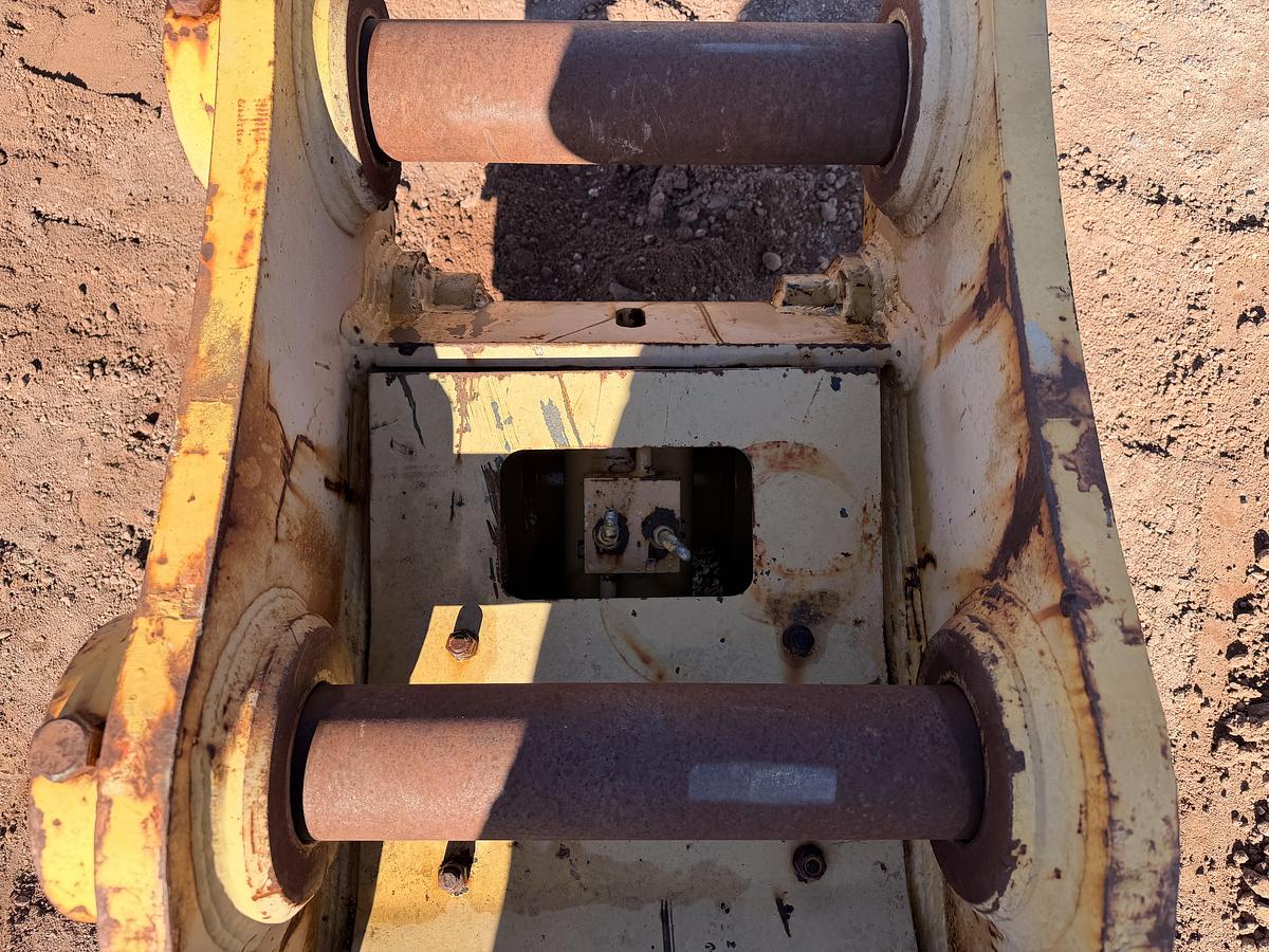 Used Fleco Excavator Hydraulic Quick Coupler 