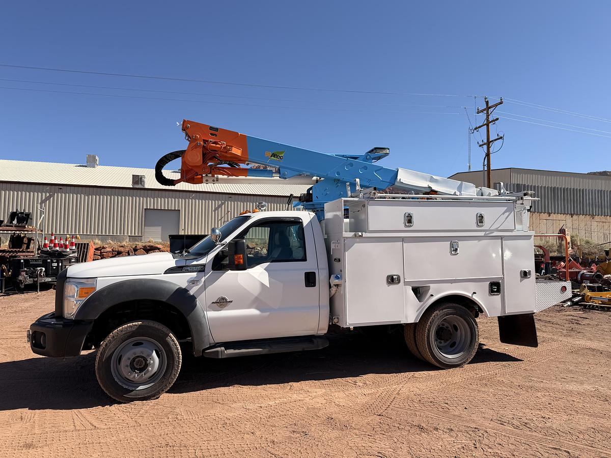 Used 2015 Ford F-550 Bucket Truck