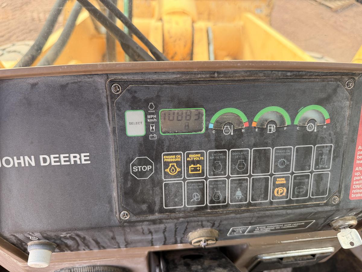Used 1997 John Deere Loader