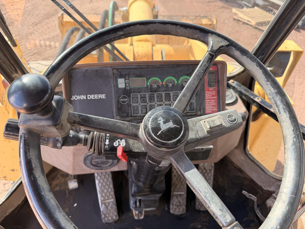Used 1997 John Deere Loader