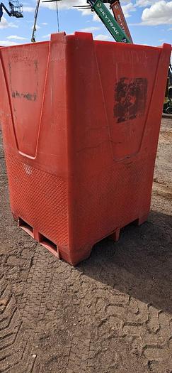 Used 330 Gallon Water Tank
