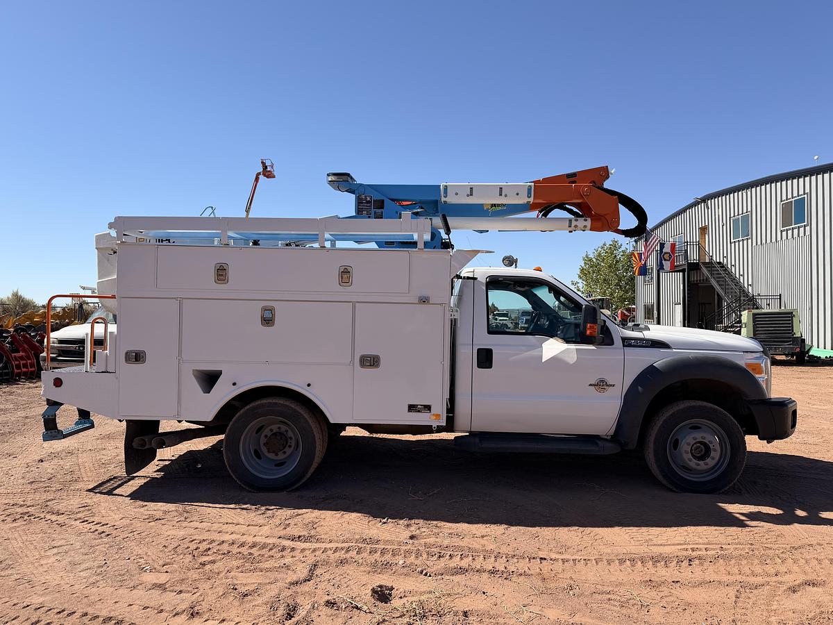 Used 2015 Ford F-550 Bucket Truck