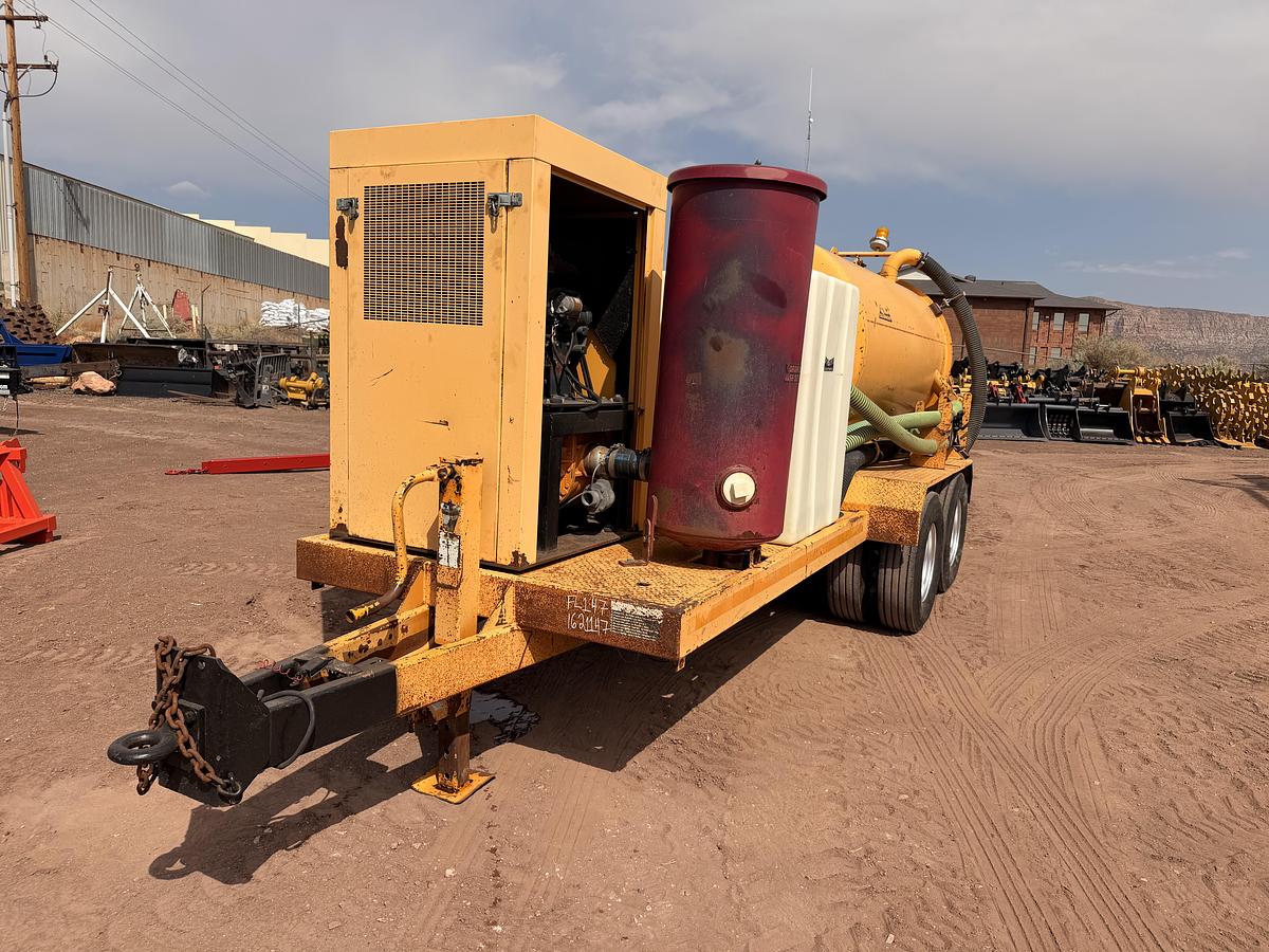 Used 2006 Vac-Tron Vacuum Trailer