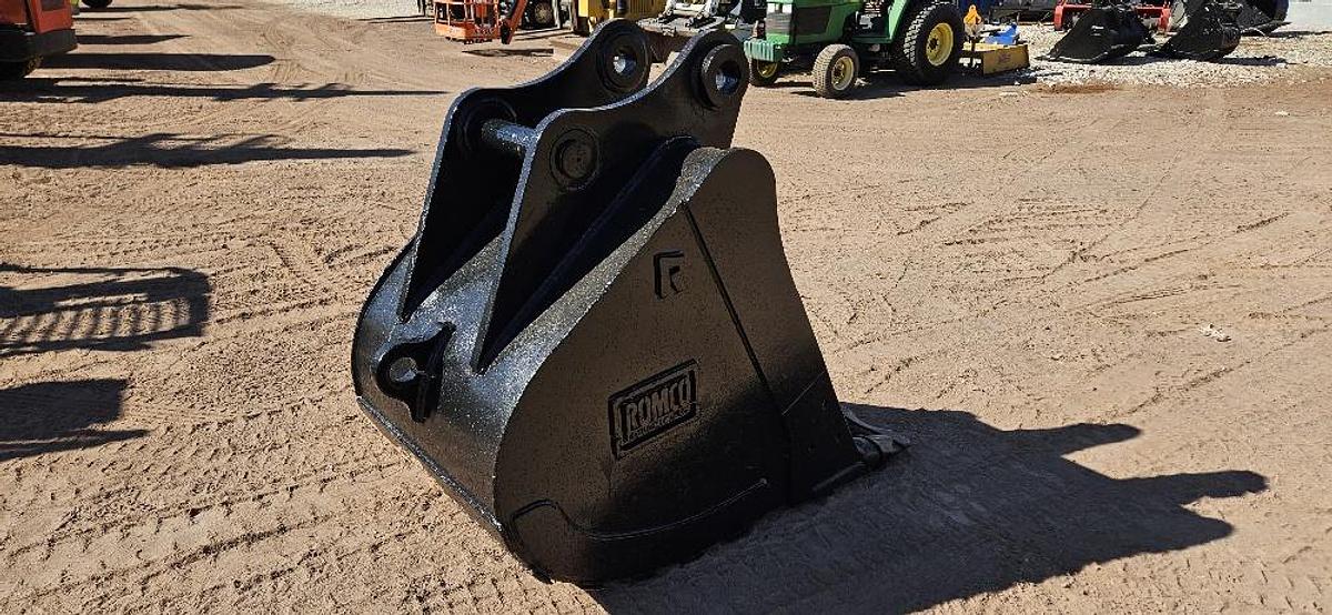 Used 36" Excavator Bucket