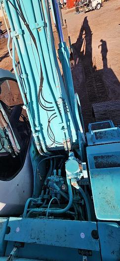 Used Kobelco 200 Excavator