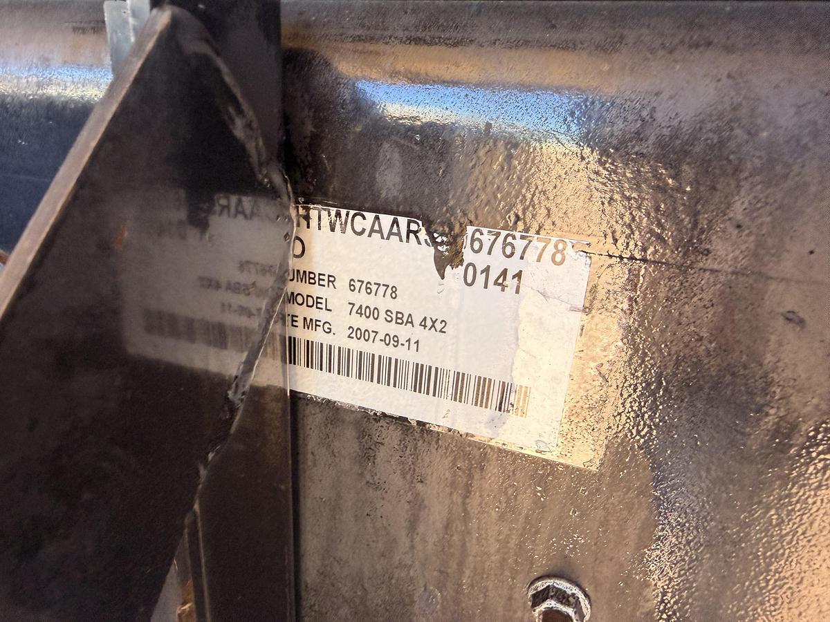 Used 2008 International Hook Truck