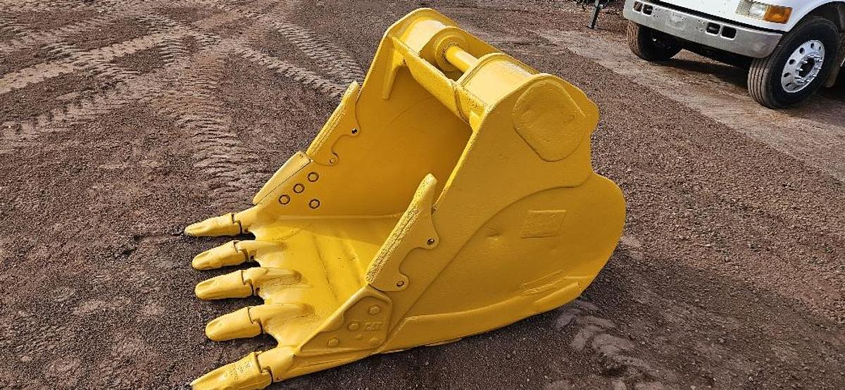 Used 48" Excvator Bucket