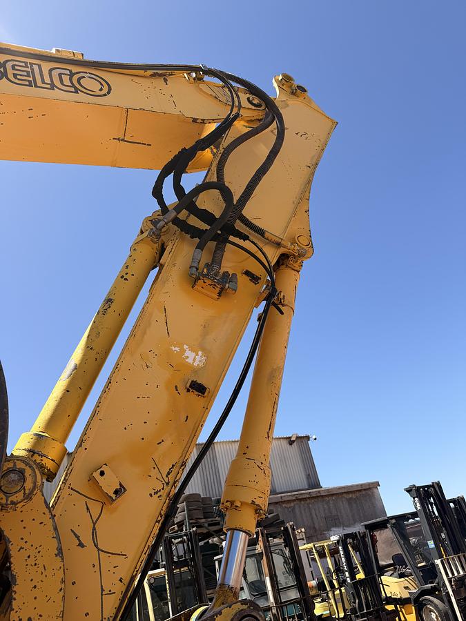 Used 2001 Kobelco 135 SR Excavator