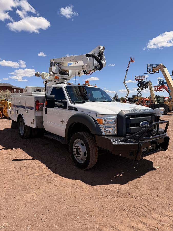 Used 2016 Ford F-550 Bucket Truck