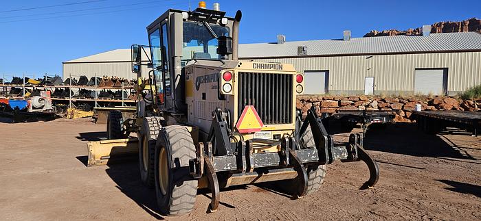 Used 1999 Champion Road Grader