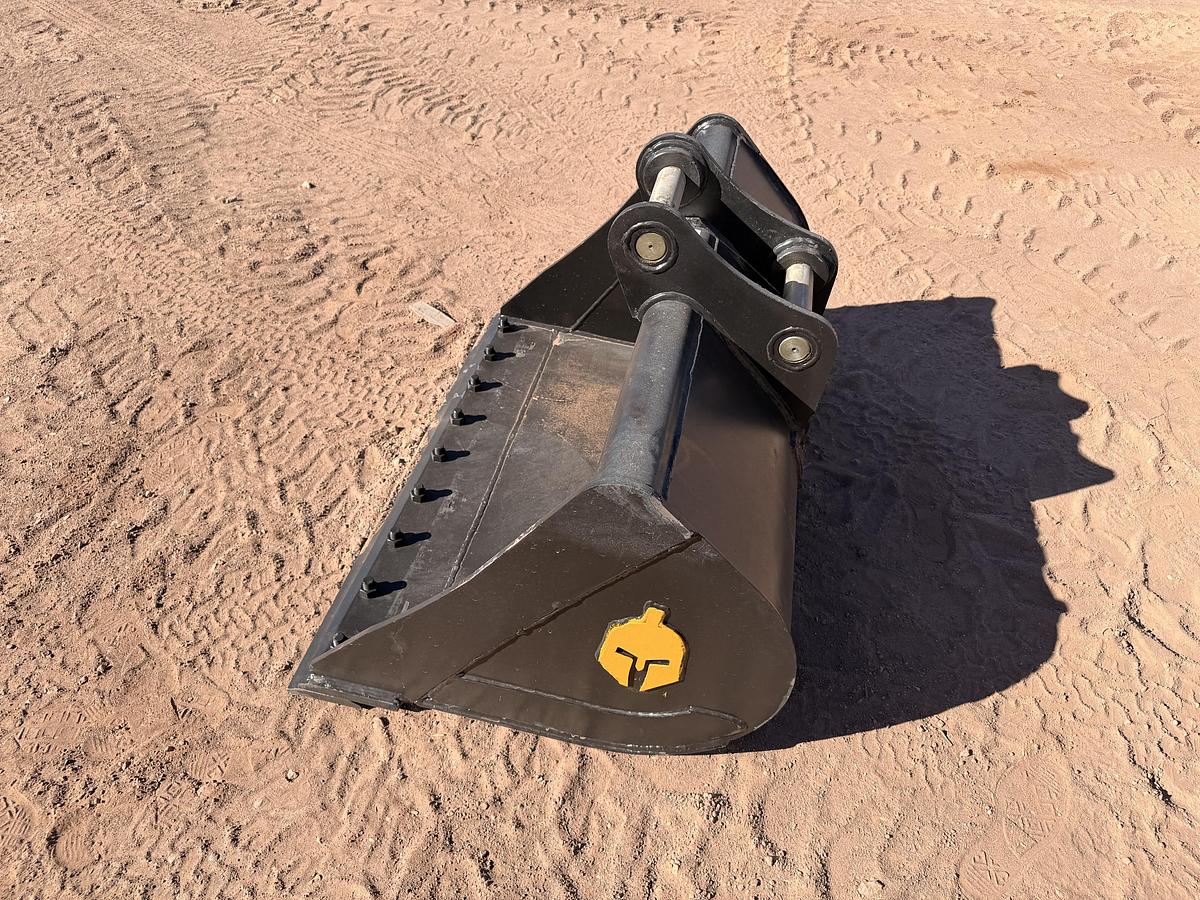 42" Mini Excavator Bucket