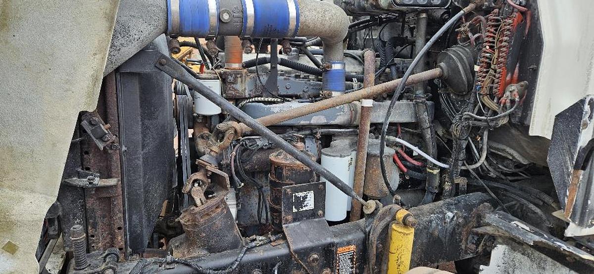 Used Mack Dumpster Truck