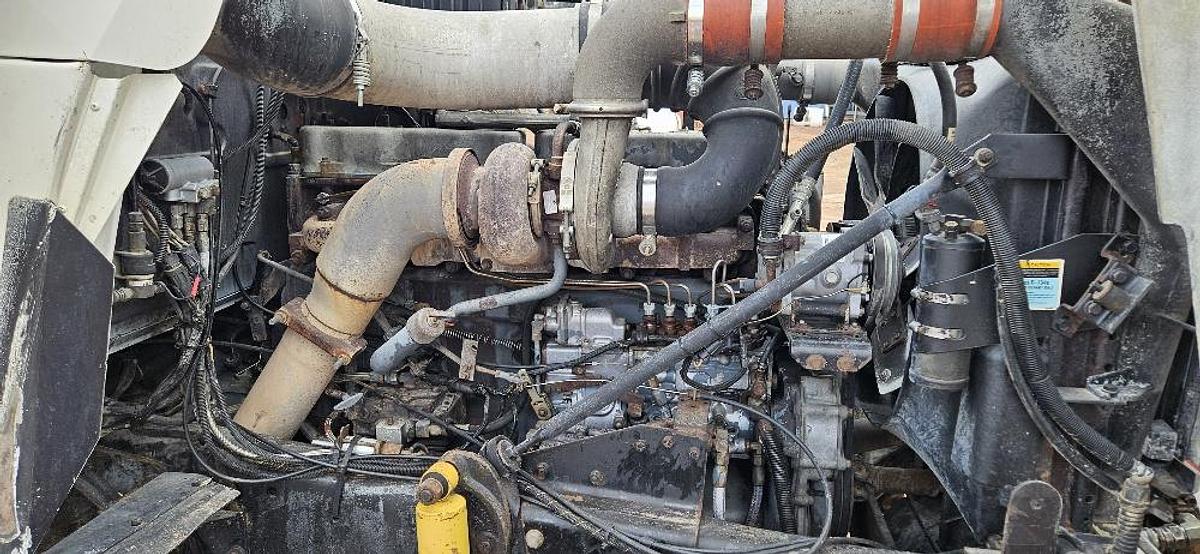 Used Mack Dumpster Truck