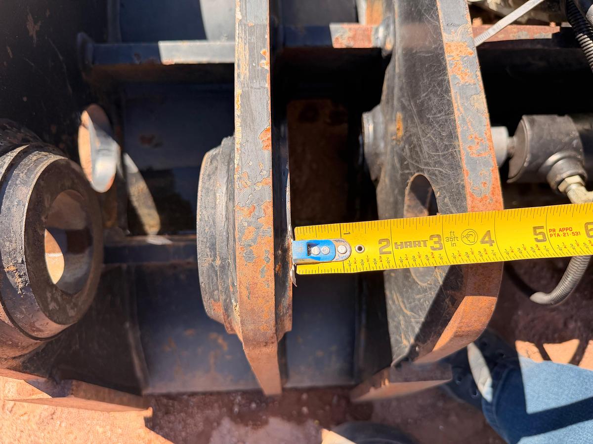Used Loader Quick Coupler