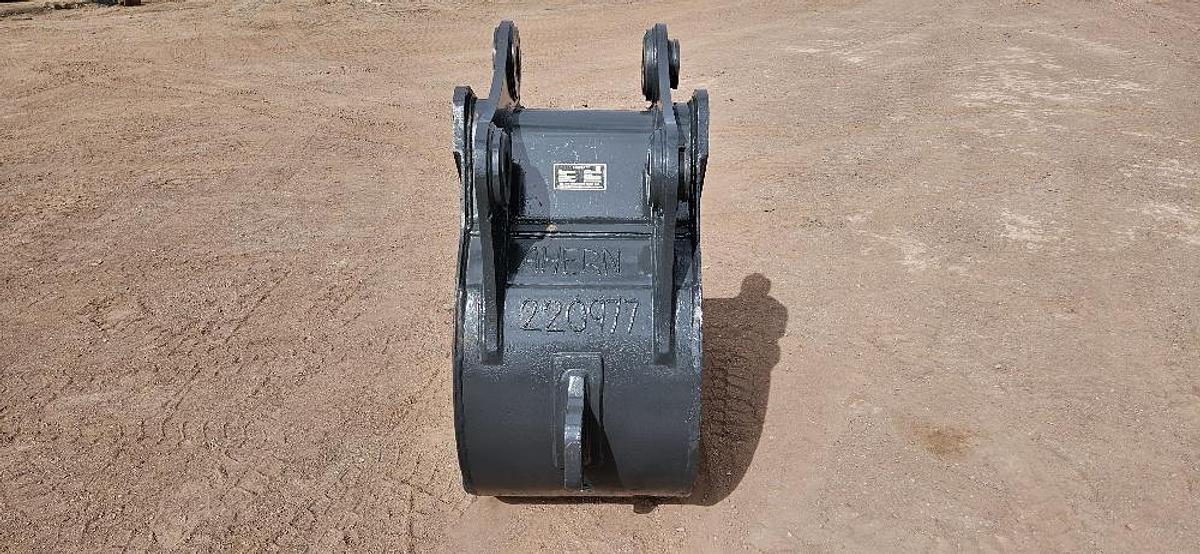 Used 24" Excavator Bucket