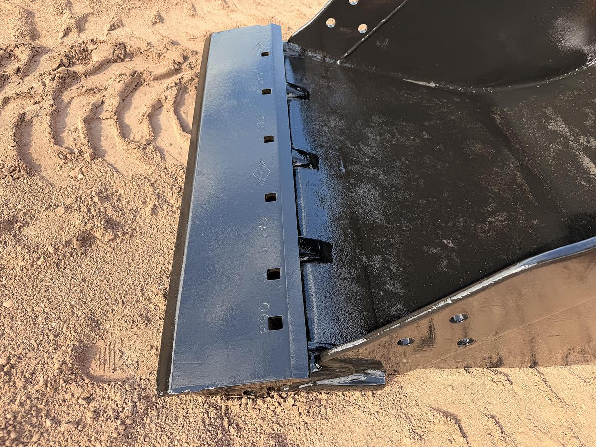 Used 36" CAT Excavator Bucket