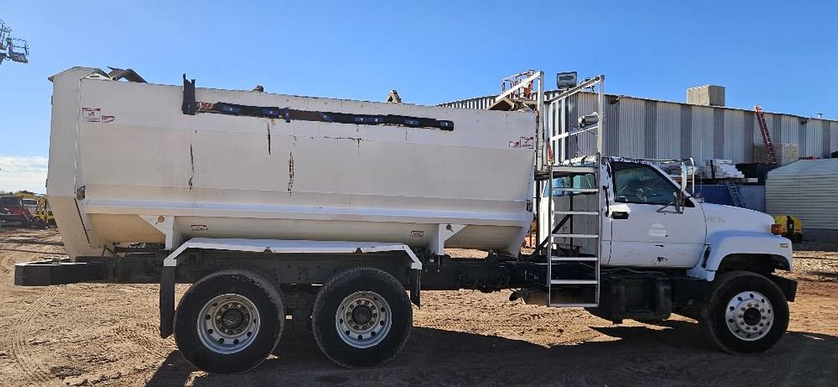 Used 1994 Chevrolet Feed Truck