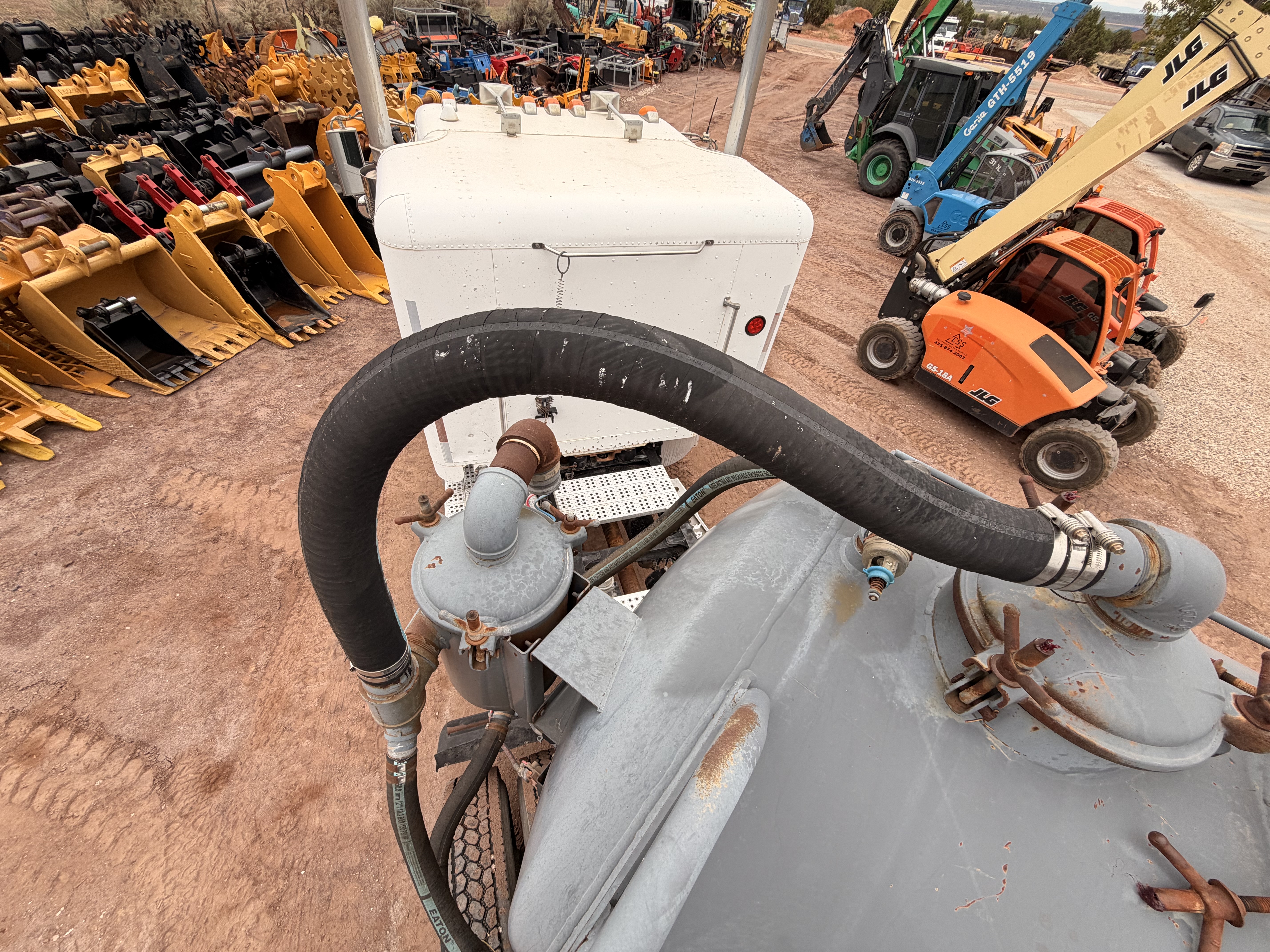Used 2013 5,460 Gallon Vacuum Tanker Trailer
