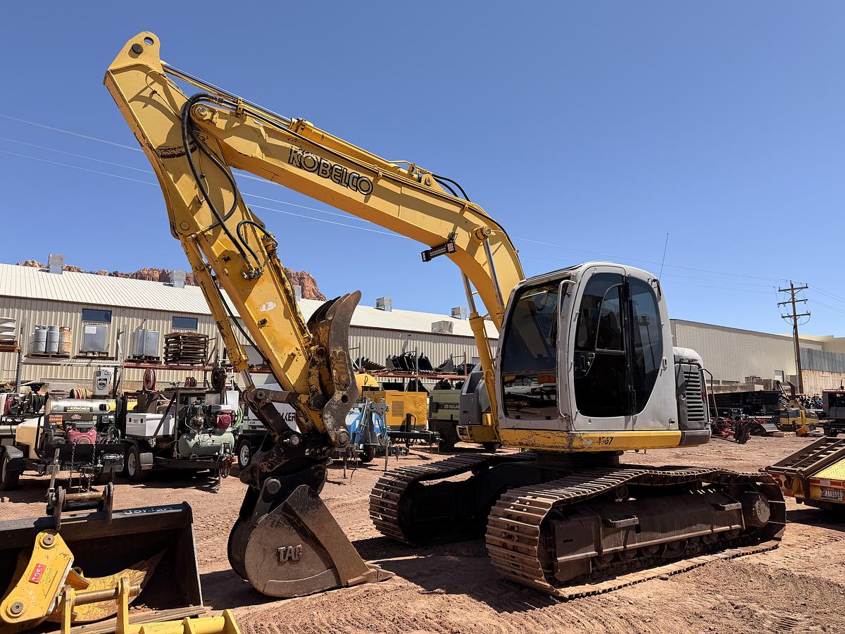 Used 2001 Kobelco 135 SR Excavator