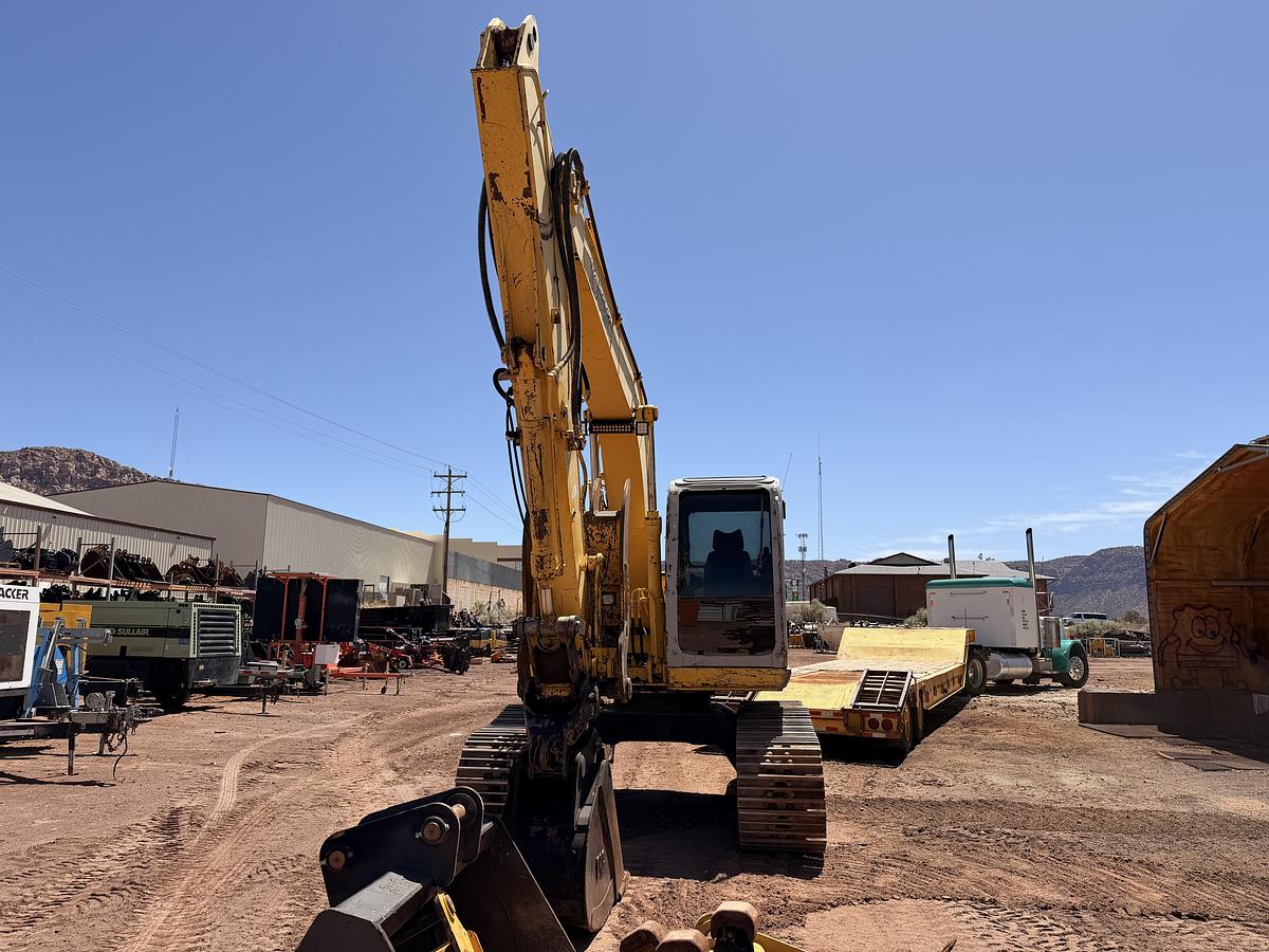 Used 2001 Kobelco 135 SR Excavator