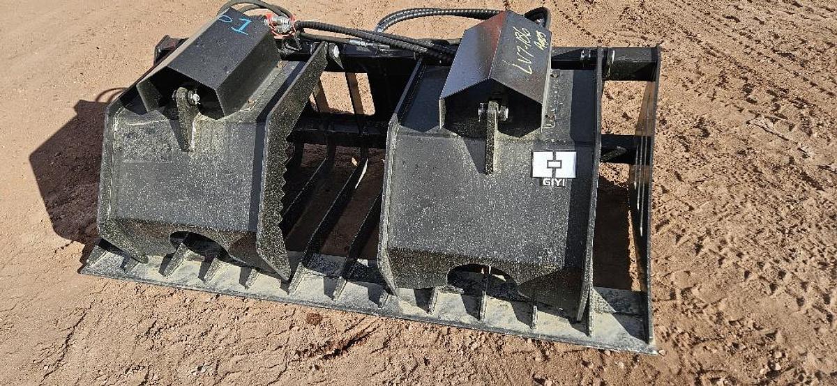 72" Skid Steer Grapple Bucket
