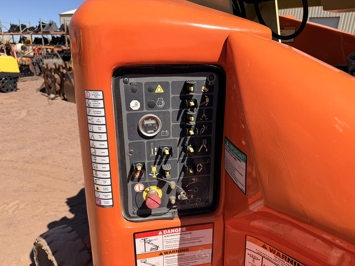 Used 2013 JLG Electric Articulating Boom Lift