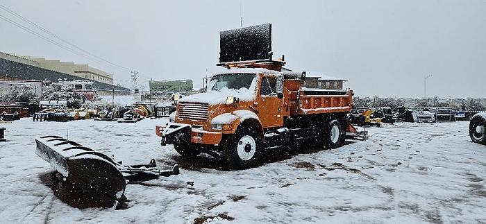Used 2001 International Dump Truck 4900